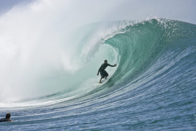 Costinha, G-Land, Indonesia. Foto: John Hepler.