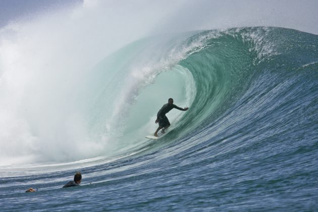 Costinha, G-Land, Indonesia. Foto: John Hepler.