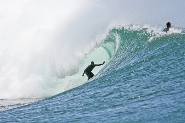 Costinha, G-Land, Indonesia. Foto: John Hepler.