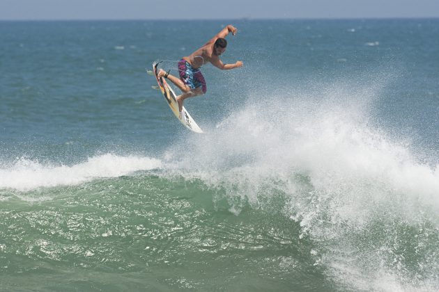 Jordy Smith, Bali, Indonesia. Foto: Pete Frieden.