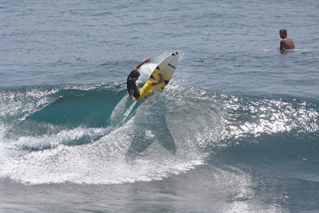 Miguel Pupo, Uluwatu, Bali. Foto: Vitor Ferreira.