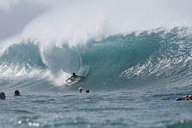 Bernardo Pigmeu, Pipeline, Hawaii. Foto: Tiago Bunn.