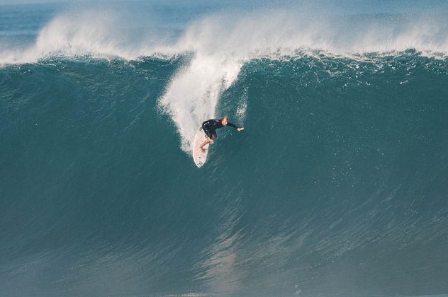 Stephan Figueiredo, Pipeline, Hawaii. Foto: Denys Sarmanho.