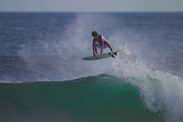 Kristian Kymmerson, Itaúna, Saquarema. Foto: Sebastian Rojas.