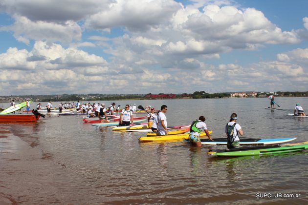 SOS Lago Paranoá, Brasileiro de SUP Race - dia 01. Foto: Luciano Meneghello / SupClub.