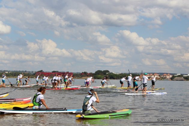 SOS Lago Paranoá, Brasileiro de SUP Race - dia 01. Foto: Luciano Meneghello / SupClub.