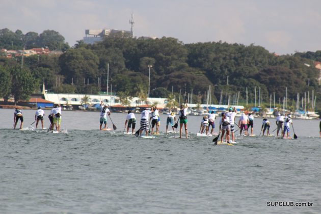 SOS Lago Paranoá, Brasileiro de SUP Race - dia 01. Foto: Luciano Meneghello / SupClub.