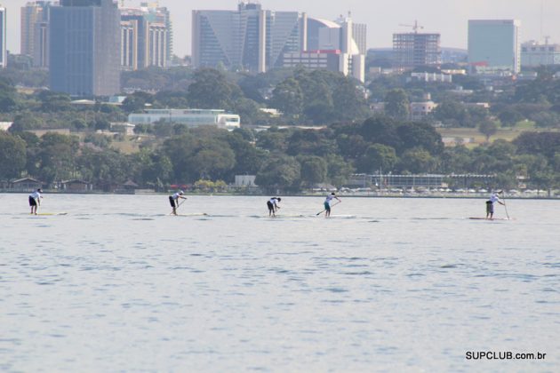 SOS Lago Paranoá, Brasileiro de SUP Race - dia 01. Foto: Luciano Meneghello / SupClub.