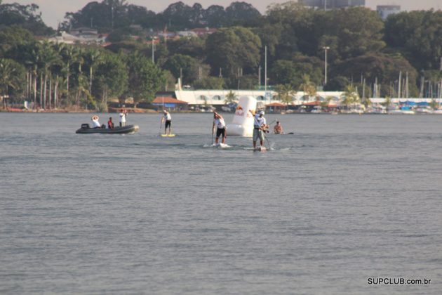 SOS Lago Paranoá, Brasileiro de SUP Race - dia 01. Foto: Luciano Meneghello / SupClub.