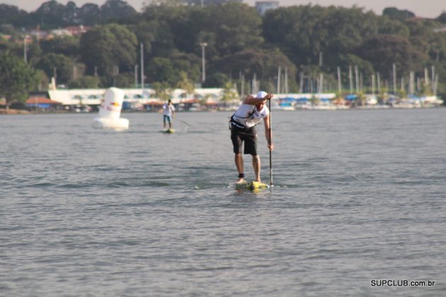 SOS Lago Paranoá, Brasileiro de SUP Race - dia 01. Foto: Luciano Meneghello / SupClub.