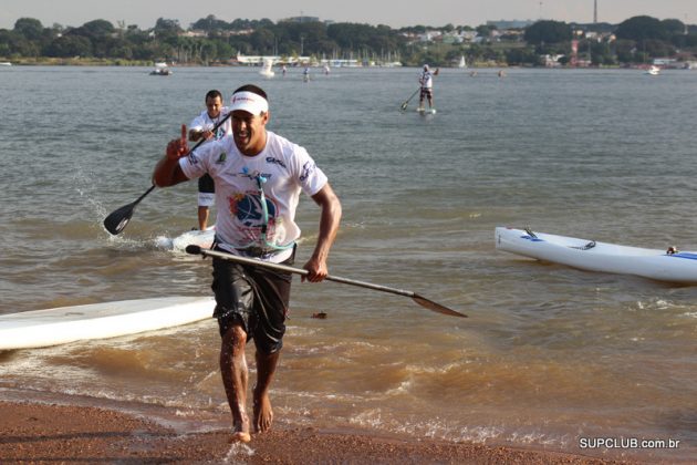 SOS Lago Paranoá, Brasileiro de SUP Race - dia 01. Foto: Luciano Meneghello / SupClub.