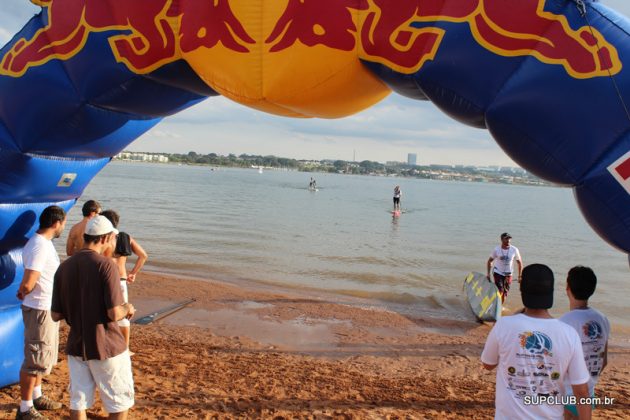 SOS Lago Paranoá, Brasileiro de SUP Race - dia 01. Foto: Luciano Meneghello / SupClub.