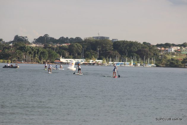 SOS Lago Paranoá, Brasileiro de SUP Race - dia 01. Foto: Luciano Meneghello / SupClub.