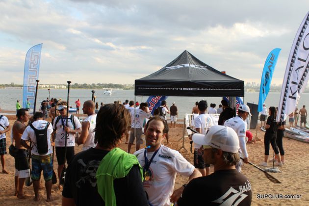 SOS Lago Paranoá, Brasileiro de SUP Race - dia 01. Foto: Luciano Meneghello / SupClub.