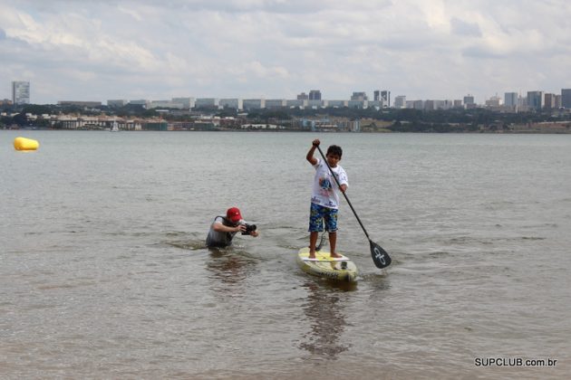 SOS Lago Paranoá, Brasília, dia 02. Foto: Luciano Meneghello. Foto: Luciano / SupClub.com.br.