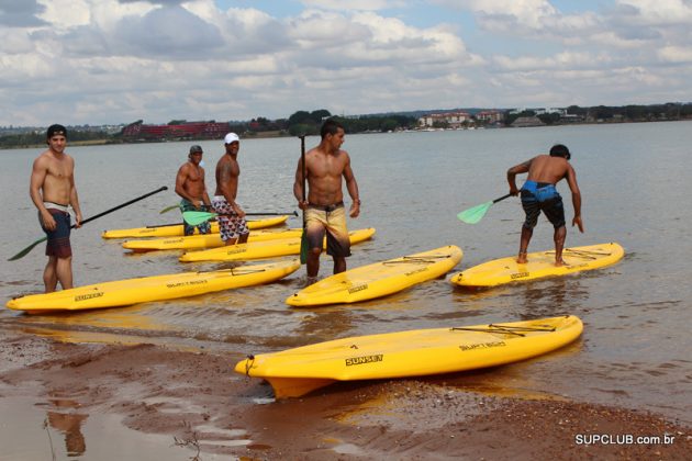 SOS Lago Paranoá, Brasília, dia 02. Foto: Luciano Meneghello. Foto: Luciano / SupClub.com.br.