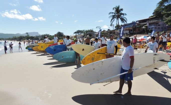 Segundo Evento Ecológico de Stand Up Paddle de Niterói. Foto: Steele. Foto: Redação SupClub.