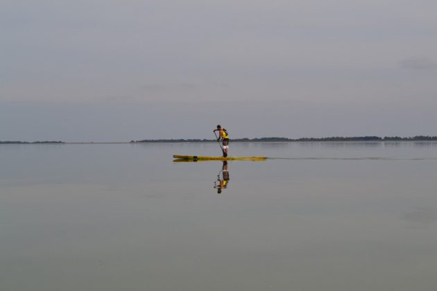 André Torelly. Travessia de 53km Lagoa dos Patos. Foto: Marcelo Correa. Foto: Redação SupClub.