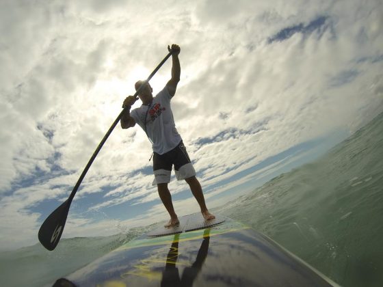 Alex Araujo em sequêcia durante downwind entre Fortaleza e Cumbuco. Foto: arquivo pessoal. Foto: Redação SupClub.