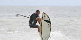 Trincando no SUP surfe