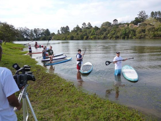 Colorindo o Lago Tarumã - 1º Nalu Surfboards SUP Friends. Foto: Carlos Freitas. Foto: Redação SupClub.