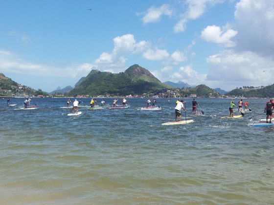 Niterói Stand Up Paddle Race. Foto: Tati Vinhoza. Foto: Redação SupClub.