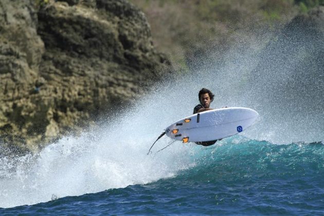 Bruce Rubim Uluwatu, Bali, Indonésia. Foto: Darcy.