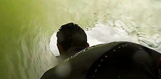 Bodyboarder filma sessions