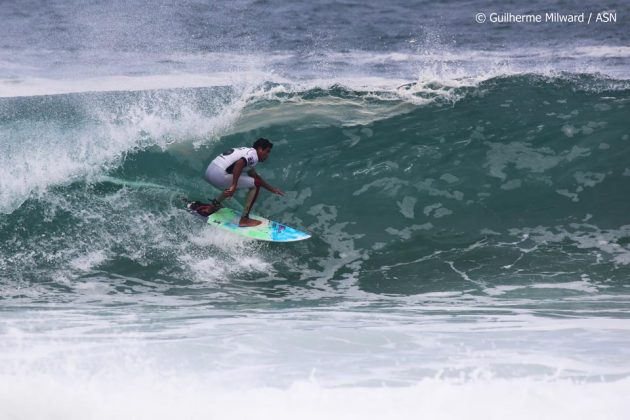 Beg Rosemberg Circuito ASN Cervejaria Noi / Compão de Surf 2014, Itacoatiara, Niterói (RJ). Foto: Site Quiksilver.com.