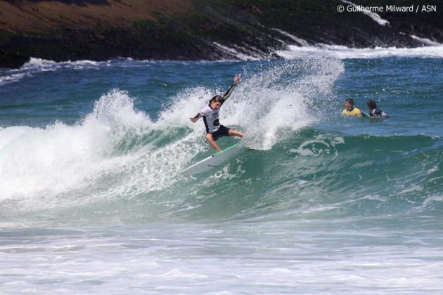 Luca Nolasco Circuito ASN Cervejaria Noi / Compão de Surf 2014, Itacoatiara, Niterói (RJ). Foto: Site Quiksilver.com.