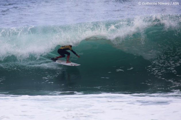 Pedro Neves Circuito ASN Cervejaria Noi / Compão de Surf 2014, Itacoatiara, Niterói (RJ). Foto: Site Quiksilver.com.