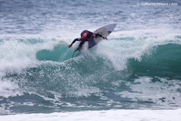 Yuri Fernandes Circuito ASN Cervejaria Noi / Compão de Surf 2014, Itacoatiara, Niterói (RJ). Foto: Site Quiksilver.com.