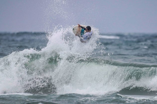 Tiago Braga Iesa Renault Actor de Surf Pro/AM 2014, Prainha, Torres (RS). Foto: Harleyson Almeida.