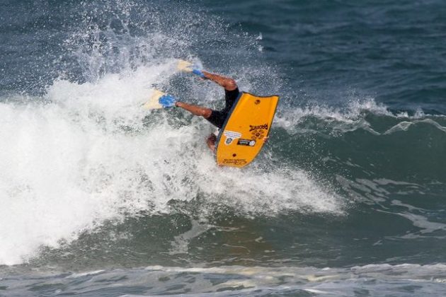 Circuito Cearense de Bodyboard 2015, praia do Futuro, Fortaleza. Foto: Taiu Bueno.