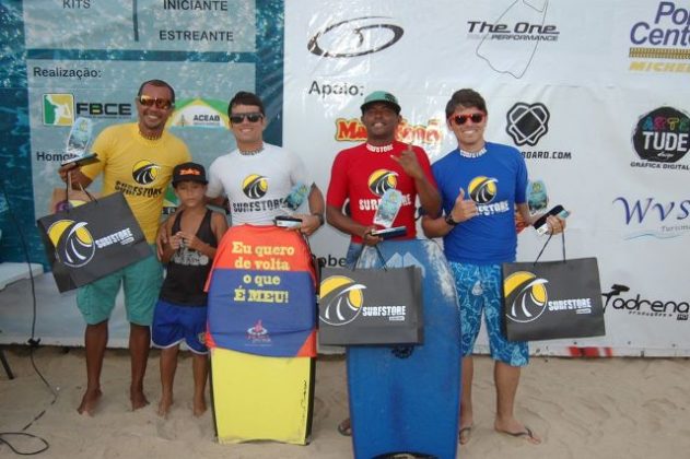 Pódio Master Circuito Cearense de Bodyboard 2015, praia do Futuro, Fortaleza. Foto: Lima Jr. .