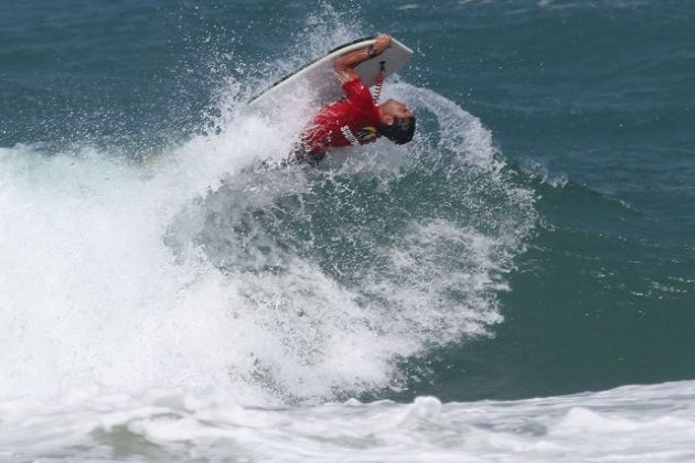 Tainan Monte Circuito Cearense de Bodyboard 2015, praia do Futuro, Fortaleza. Foto: Lima Jr. .