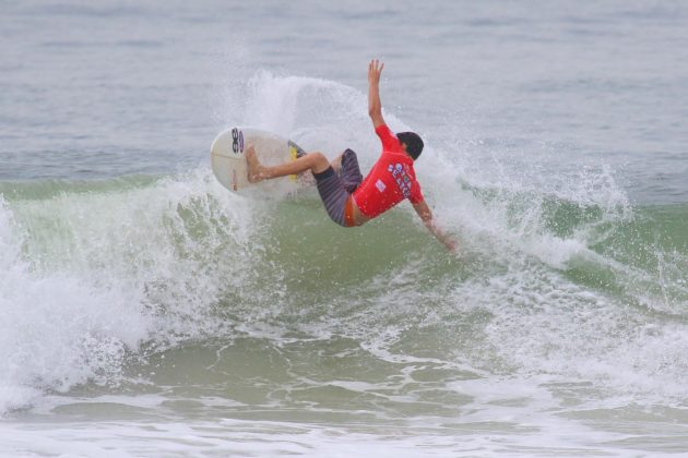 gabriel_ramos Rip Curl Grom Search, Guarujá, (SP), 2015. Foto: Nancy Geringer.