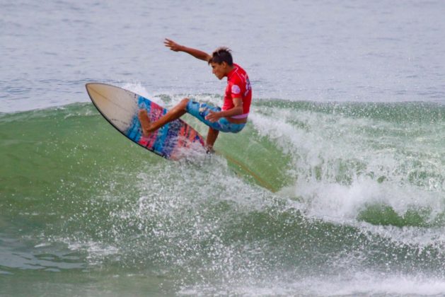 giovani_pontes Rip Curl Grom Search, Guarujá, (SP), 2015. Foto: Nancy Geringer.