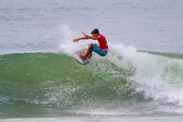 giovani_pontes2 Rip Curl Grom Search, Guarujá, (SP), 2015. Foto: Nancy Geringer.