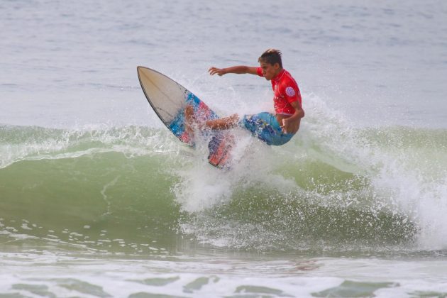 giovani_pontes5 Rip Curl Grom Search, Guarujá, (SP), 2015. Foto: Nancy Geringer.