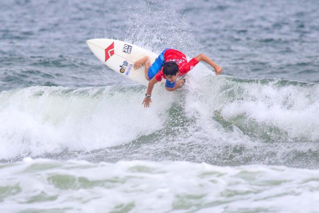 diego_aguiar4 Rip Curl Grom Search, Guarujá, (SP), 2015. . Foto: Nancy Geringer.