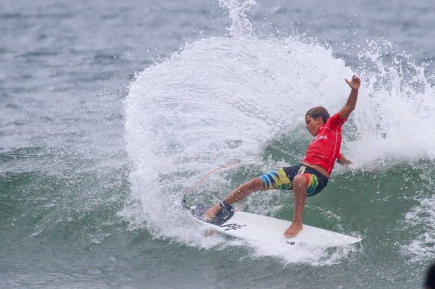 eduardo_motta Rip Curl Grom Search, Guarujá, (SP), 2015. . Foto: Nancy Geringer.