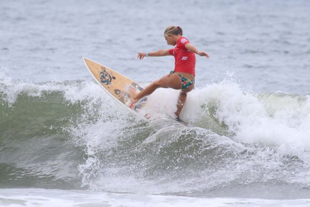 louise_frumento4 Rip Curl Grom Search, Guarujá, (SP), 2015. . Foto: Nancy Geringer.