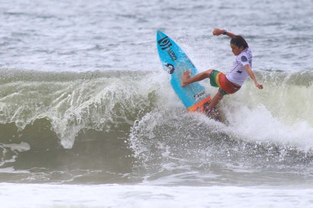 luan_hanada4 Rip Curl Grom Search, Guarujá, (SP), 2015. . Foto: Nancy Geringer.