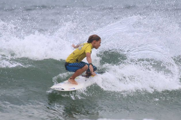 mateus_sena6 Rip Curl Grom Search, Guarujá, (SP), 2015. . Foto: Nancy Geringer.