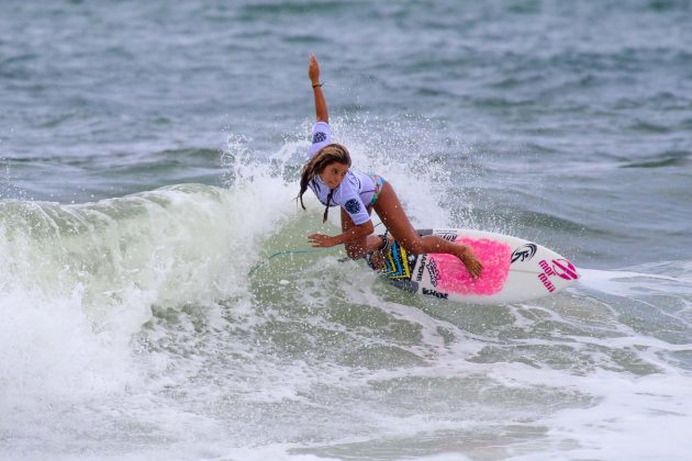 taina_hinckel Rip Curl Grom Search, Guarujá, (SP), 2015. . Foto: Nancy Geringer.