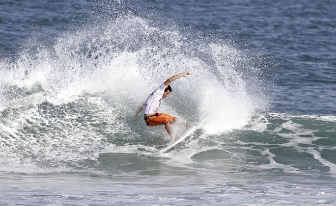 Saulo Júnior Catarinense Pro 2015, Joaquina, Florianópolis (SC). Foto: Basílio Ruy / Divulgação Fecasurf.