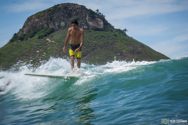 Guilherme Mansur, praia da Macumba, Rio de Janeiro (RJ). Foto: Mounique Santos.