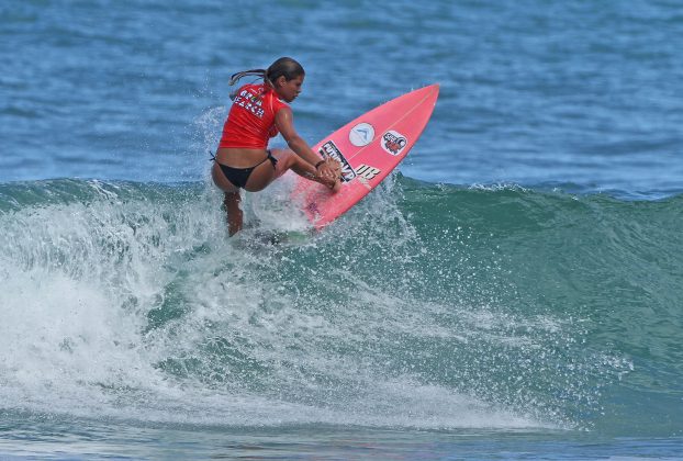 Luara Thompson Rip Curl Grom Search 2015, Maresias, São Sebastião (SP). Foto: Munir El Hage.