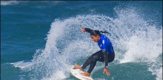 Neo-zelândesa fatura vaga no Roxy Pro